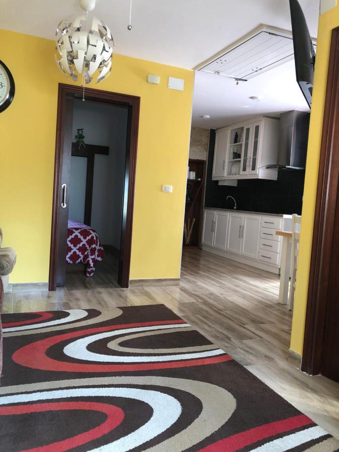 Precioso Apartamento Fina La Caprichosa En Centro De Mondariz Kültér fotó