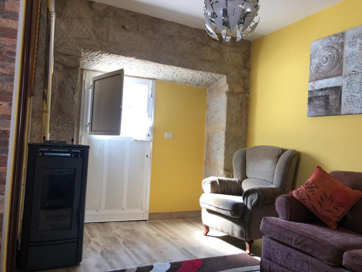 Precioso Apartamento Fina La Caprichosa En Centro De Mondariz Kültér fotó