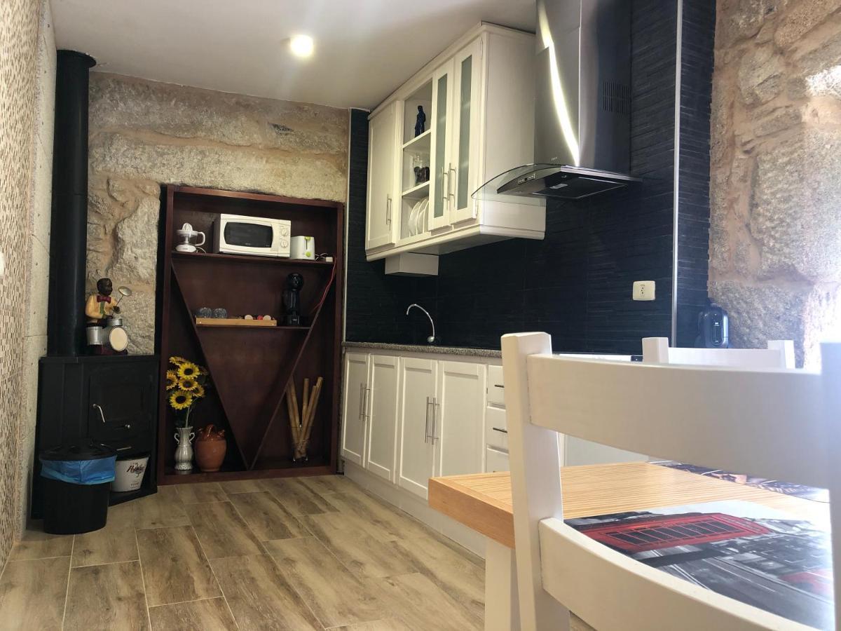 Precioso Apartamento Fina La Caprichosa En Centro De Mondariz Kültér fotó
